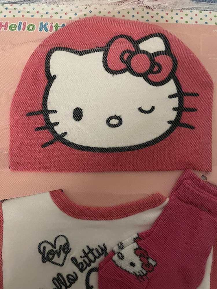 Hello Kitty Baby Gift Set