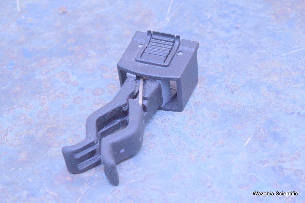 GE AKTA COLUMN HOLDER FOR LIQUID CHROMATOGRAPHY
