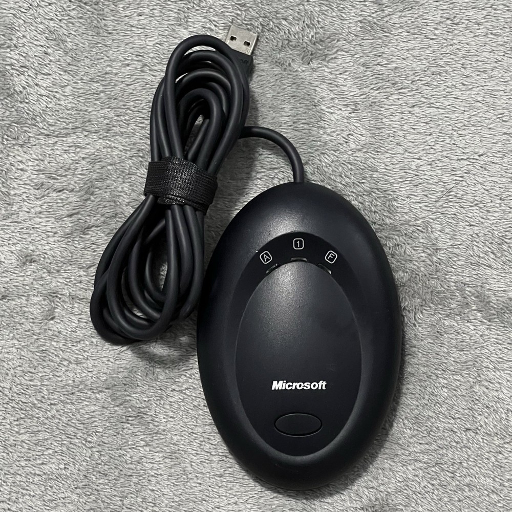 Microsoft Wireless Desktop Mouse Keyboard Receiver 3.1 Model 1028 Canada 210