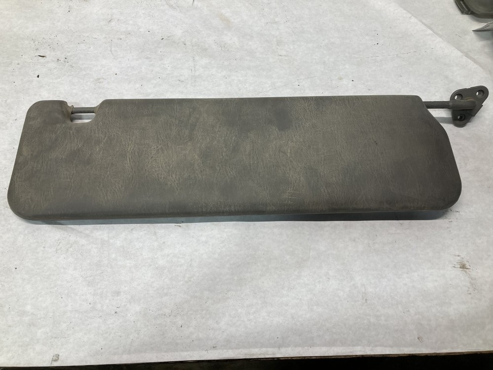 Volvo VNL Right/Passenger Interior Sun Visor - Used