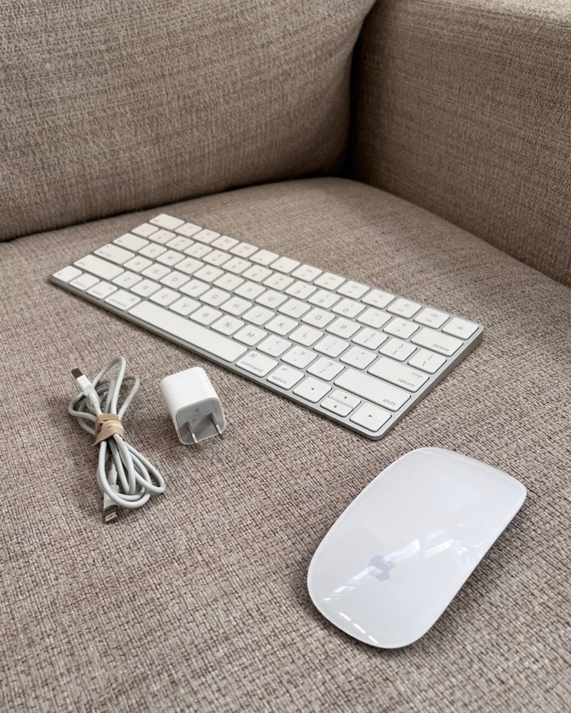 Apple A1644 Magic Keyboard A1657 Magic Mouse 2 + Charger + Cable