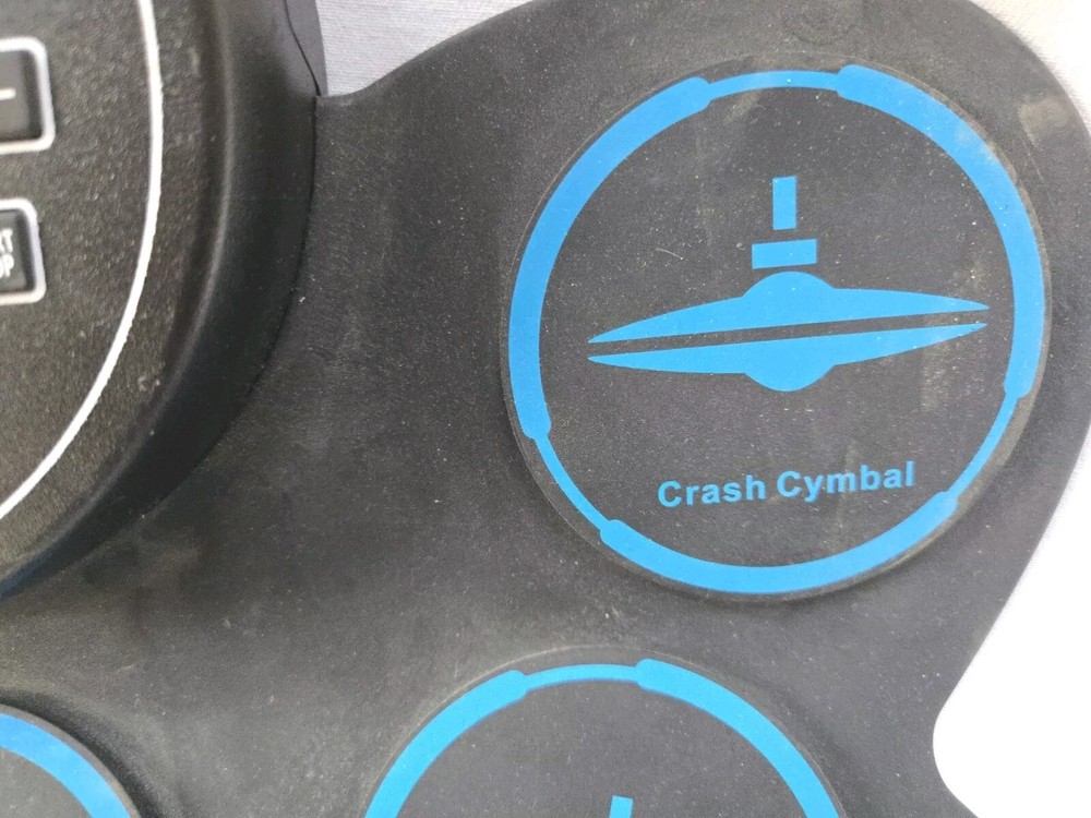 Roll Up Electronic Drum Pad. Drum Practice.