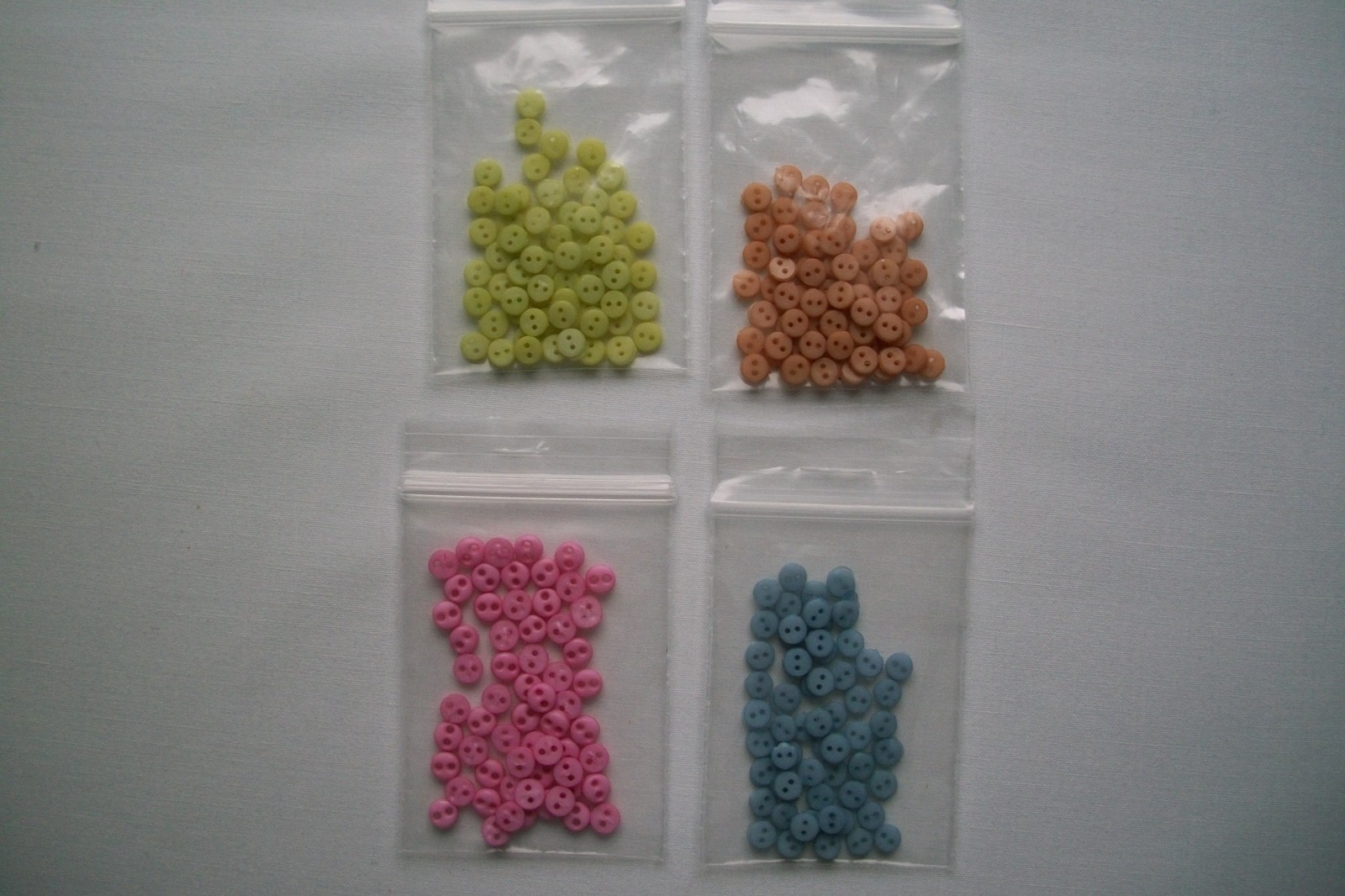 25, 50, 100 ct Micro Mini 4 mm 2 Hole Flat Buttons (Crafts, Doll Clothes, Cards)