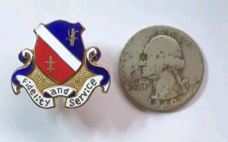 WW2 350th Infantry Regiment Unit Crest D.I. - Odd Version - SB