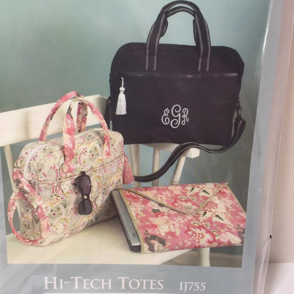 Hi-Tech Totes Pattern Indygo Junction 12" x 15" x 3"