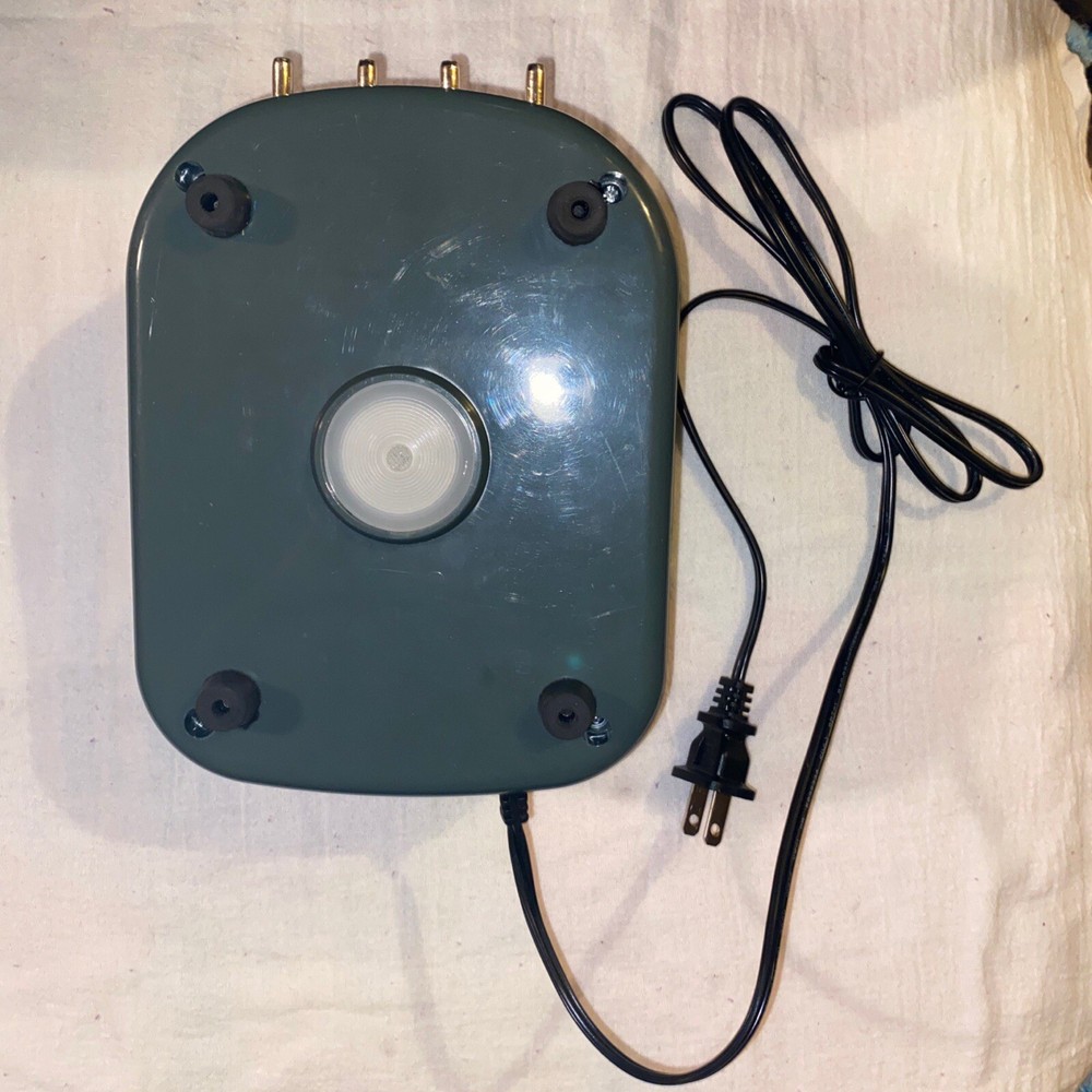 Deyoo 4 Outlets Diffuser Air Pump ONLY.
