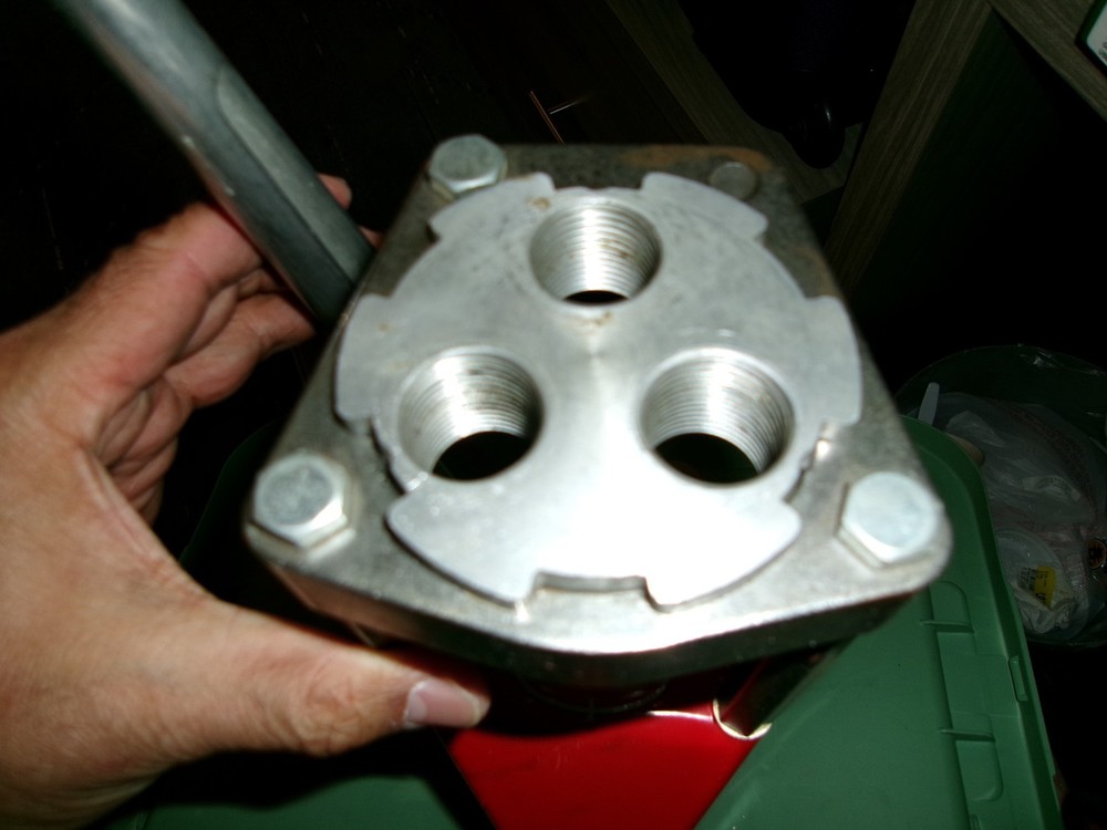 LOT #G  LEE 3 HOLE RELOADING PRESS