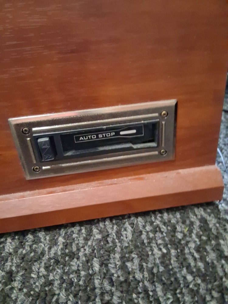 Interactive Technologies Record Player, Compact Disc, Radio and Cassette Player