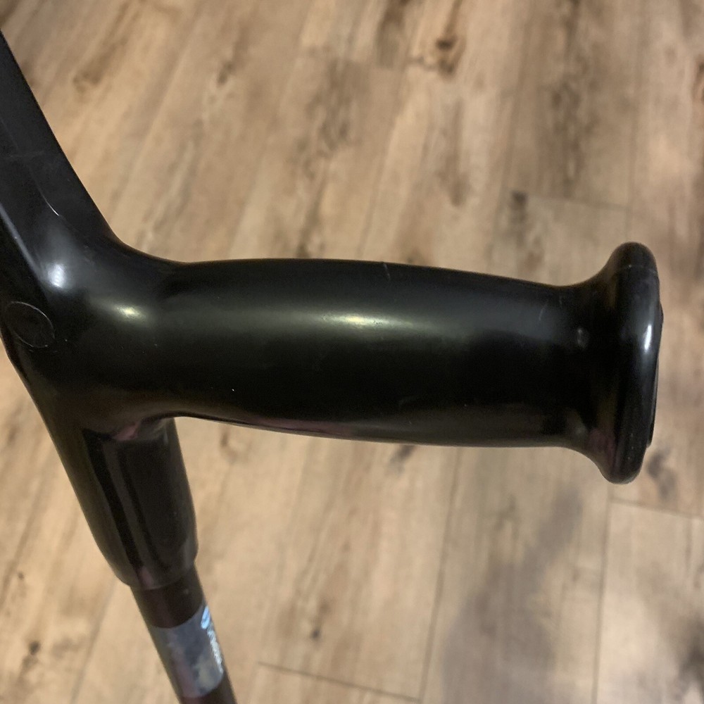 Orthostix Adjustable Forearm Crutch Black