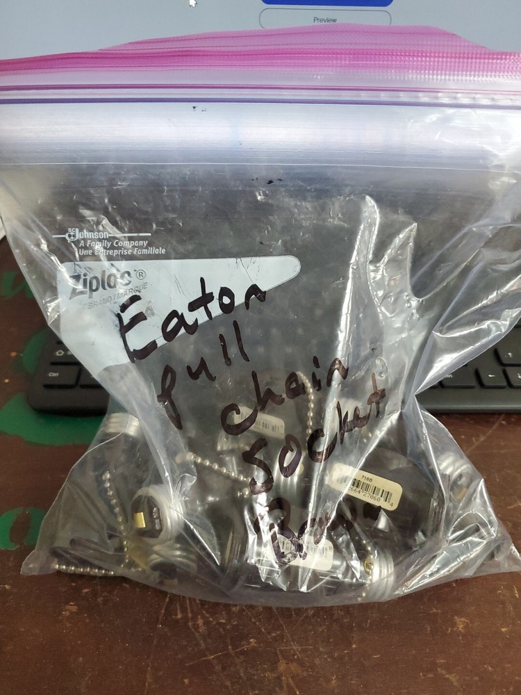 (5-PCS) Eaton 718B Pull Chain Socket with 2 Side Outlets, Brown (TA4MS)