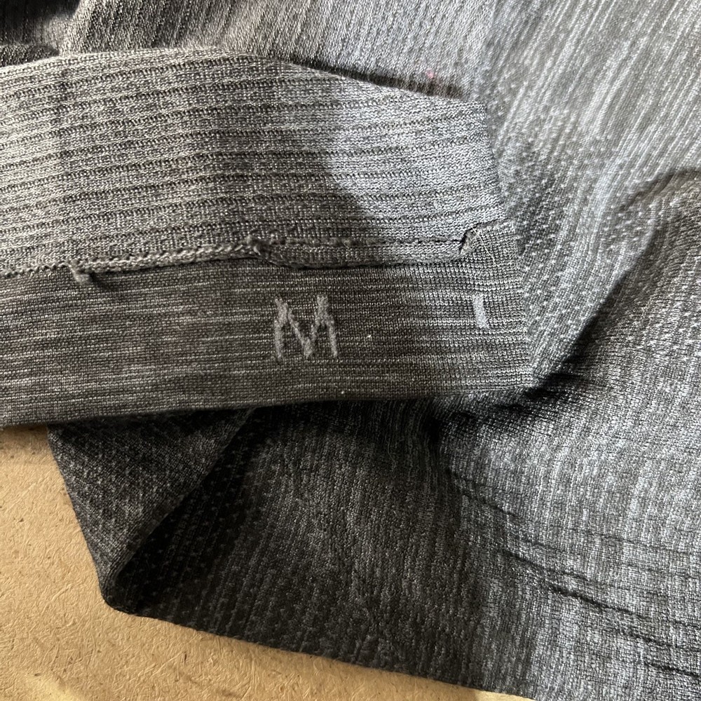 lululemon mens size m silver half zip pullover sweatshirt jacket