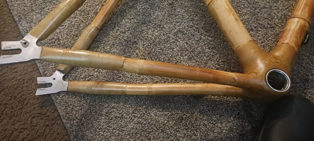bamboo bicycle frame FIXIE style