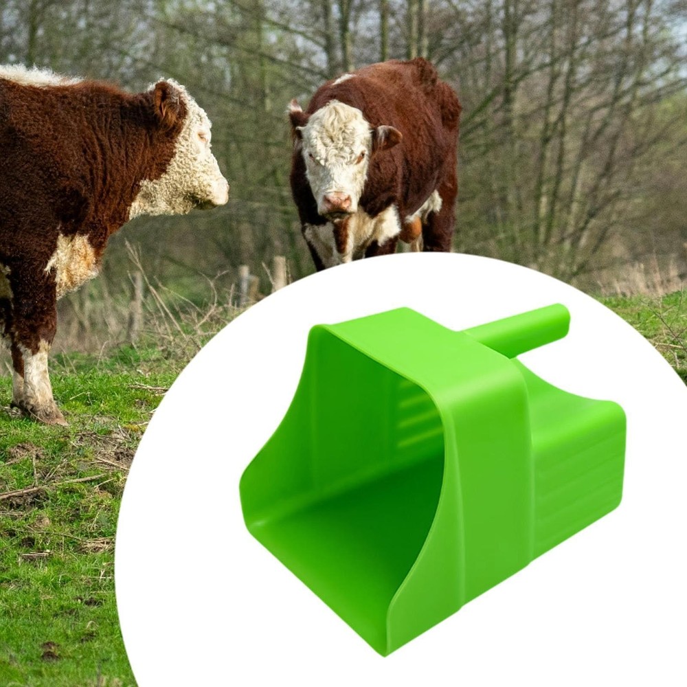 Stackable feed Enclosed feed for Feeding Supplies Horse
