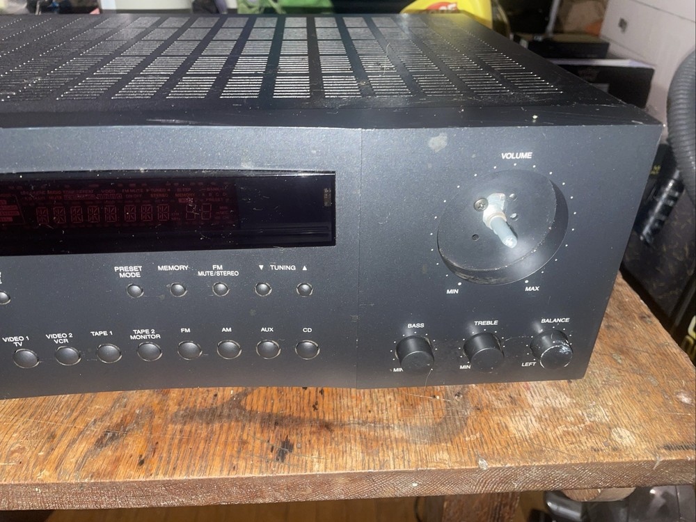 Mitsubishi Audio Video Receiver M-VR400