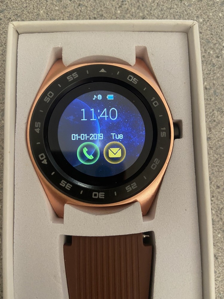 Android compatible smart watch