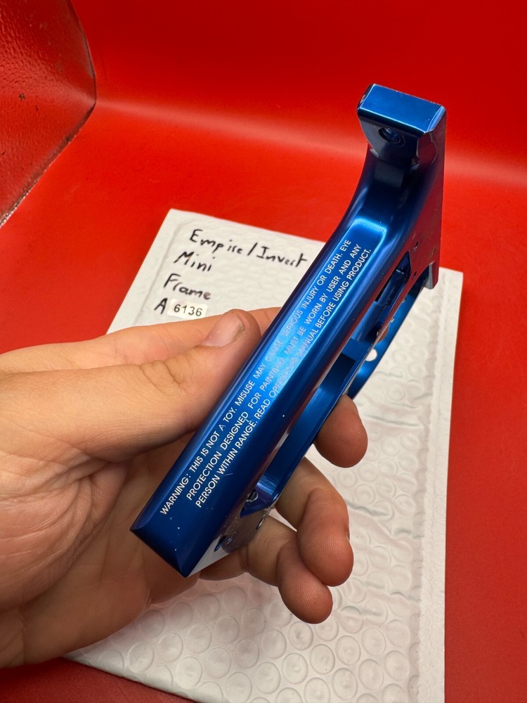 Empire / Invert Mini Frame