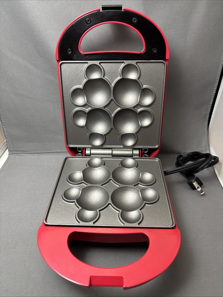 Disney Mickey Mouse 4 Cake Pop Maker Mini Intertek Electric DCM-8
