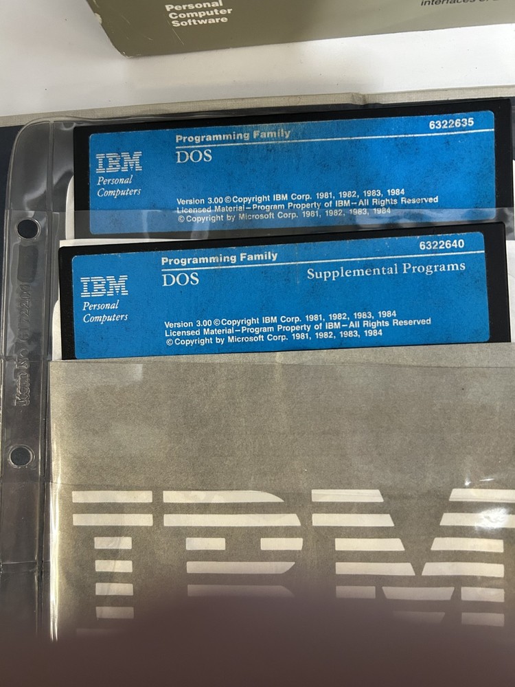 IBM Disk Operating System Vrs 3.00 Technical Reference Includes Software