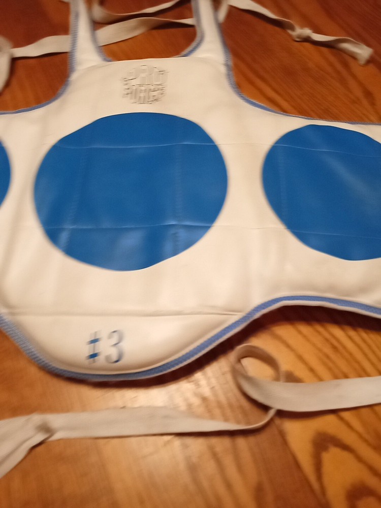 Pro Force Martial Arts Reversible Chest Protector Unisex