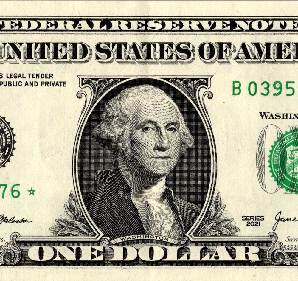 B STAR NOTE 2021 ONE DOLLAR B03952276* REGULAR RUN