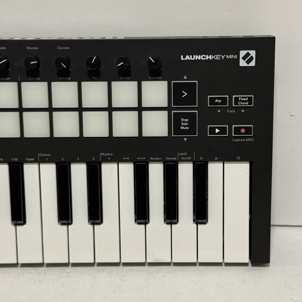 Novation LAUNCHKEY MINI MK3 25 Mini-Key MIDI Keyboard Controller unit Only