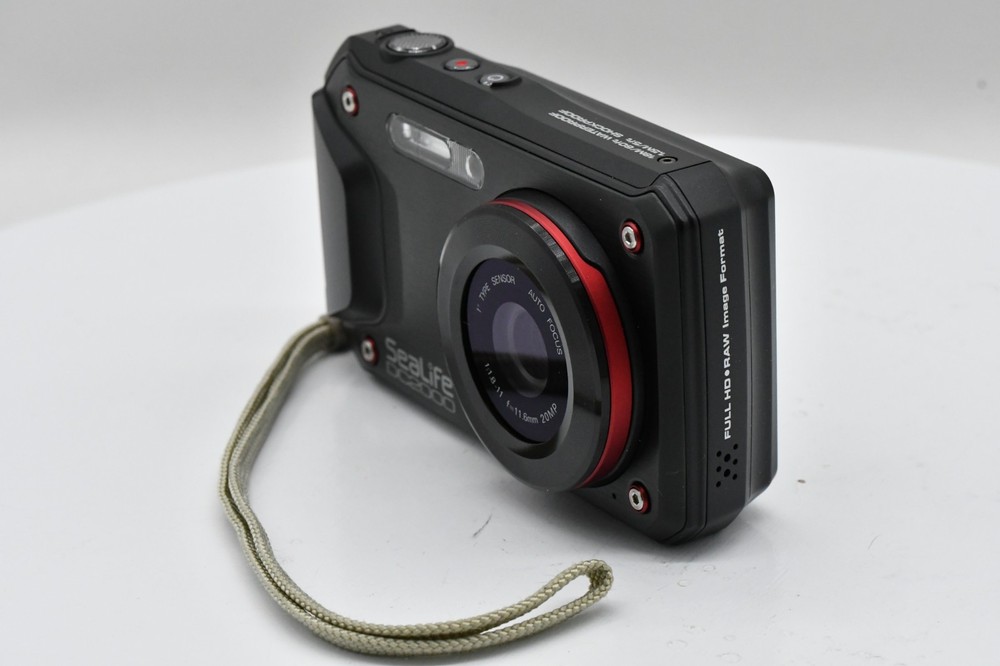 SeaLife DC2000 High Perfermance Underwater Digital Camera