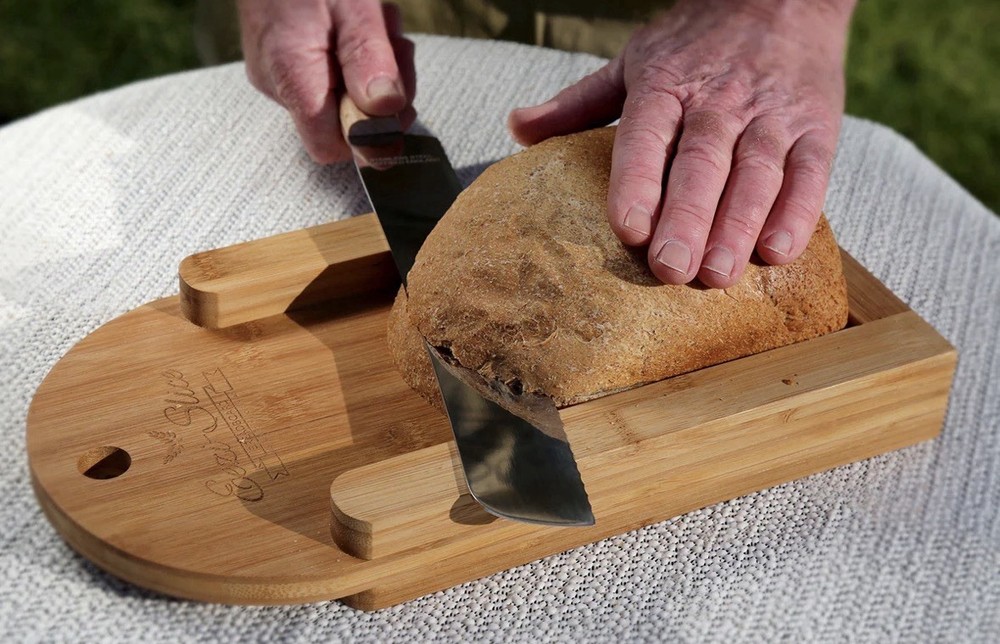 Eezi-Slice Breadboard Bread Slicer, Bamboo, Double Sided Thick/Thin NWT