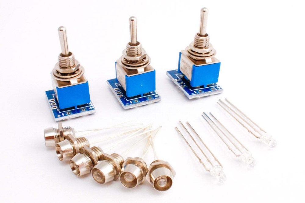 DCC Concepts Switch Pack Green LED pkg(3) DCP-CMSG