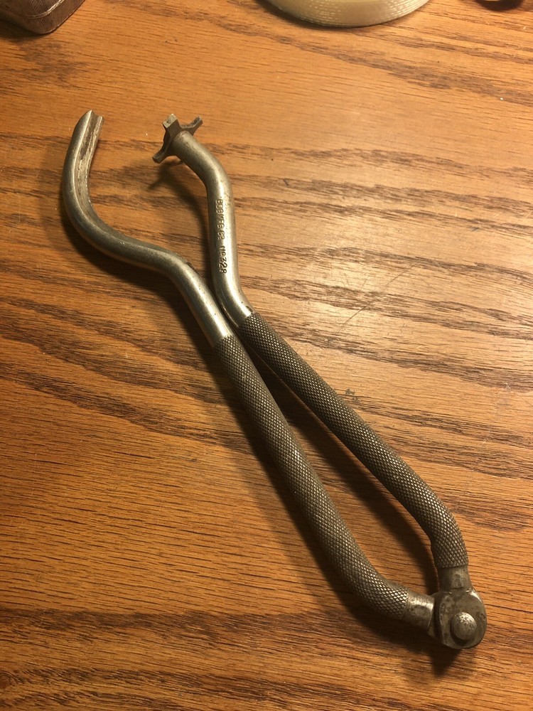 Bog Mfg. No. 328 Piston Ring Cleaner