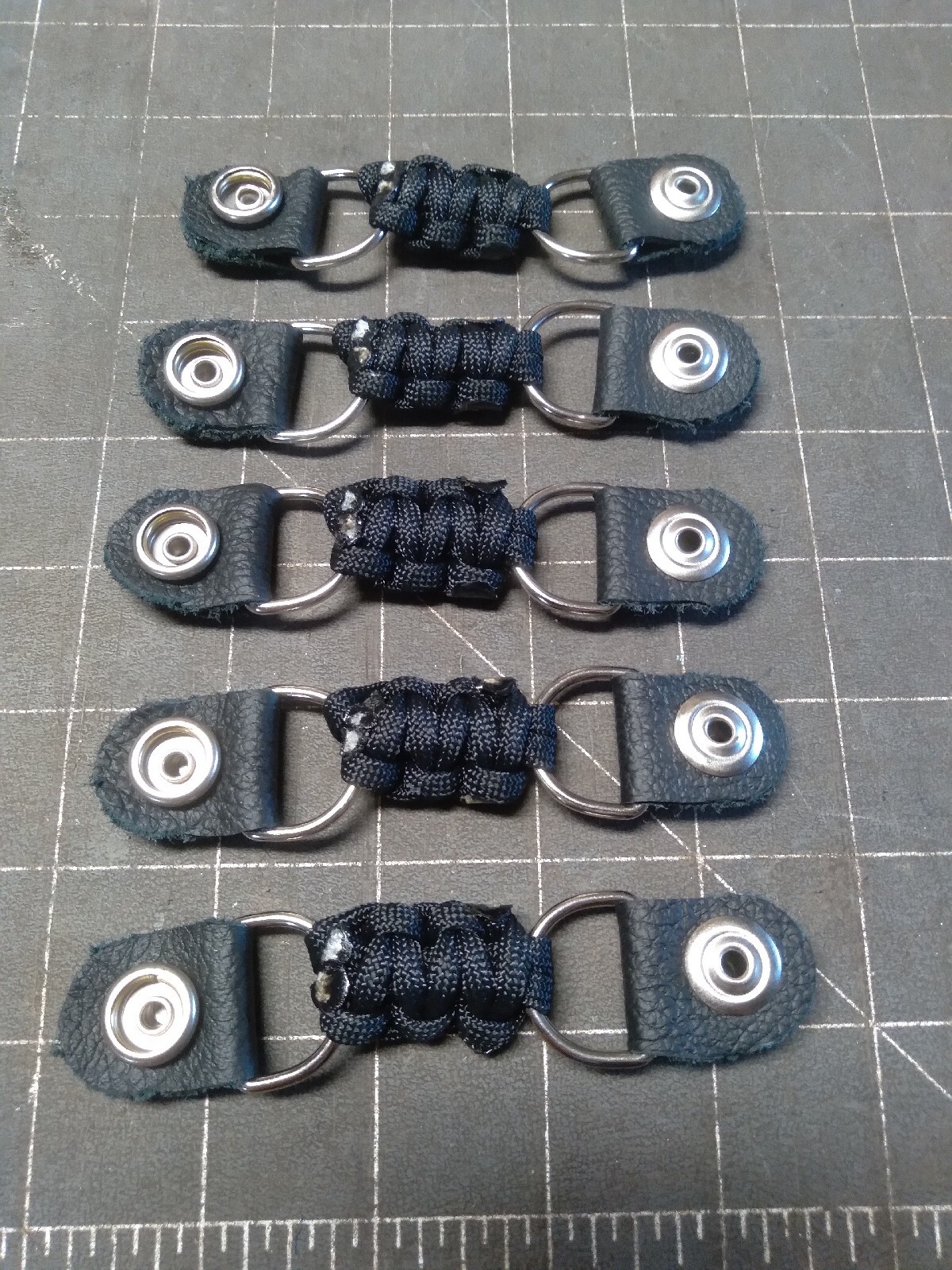 Vest extenders 5 SHORT BLACK para cord lightweight but STRONG!! By Stitch