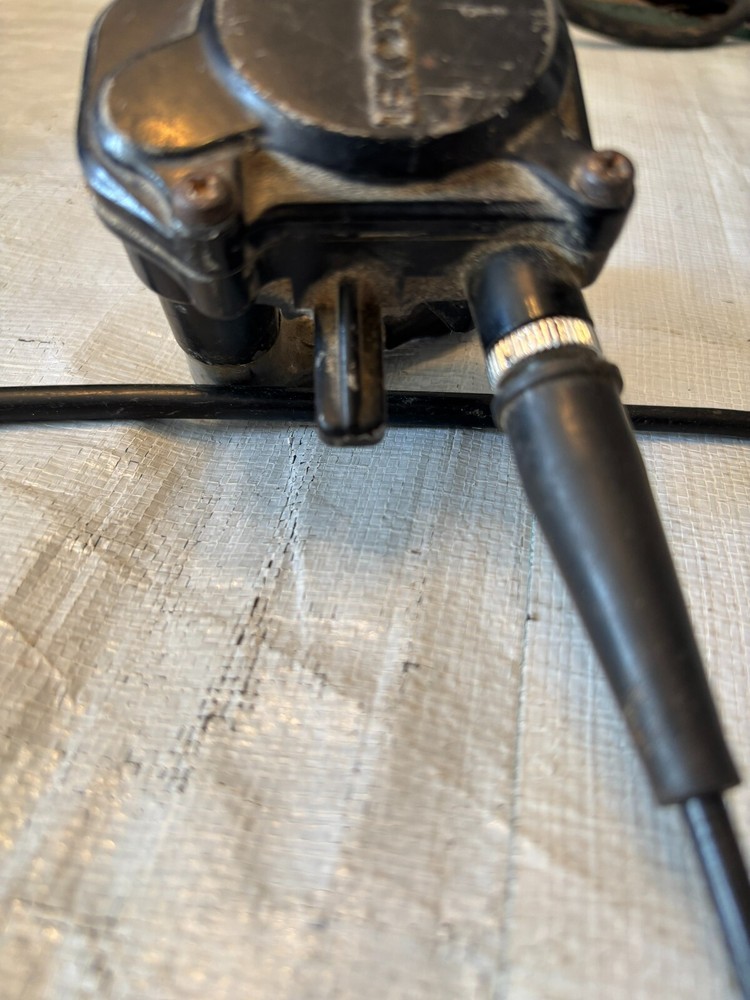 Honda Throttle Lever Case and Cable