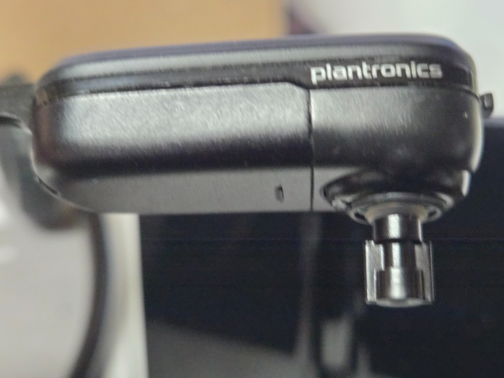 Plantronics CS540/HL10 Wireless Headset System, Black-good used- tested complete