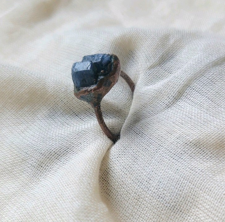 OOAK Handmade Raw Sapphire Electroformed Copper Ring Size 7