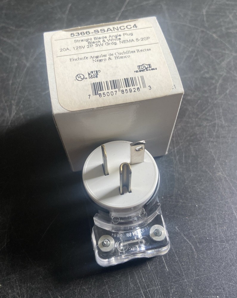 NEW PASS & SEYMOUR 5366-SSANCC4 STRAIGHT BLADE ANGLE PLUG