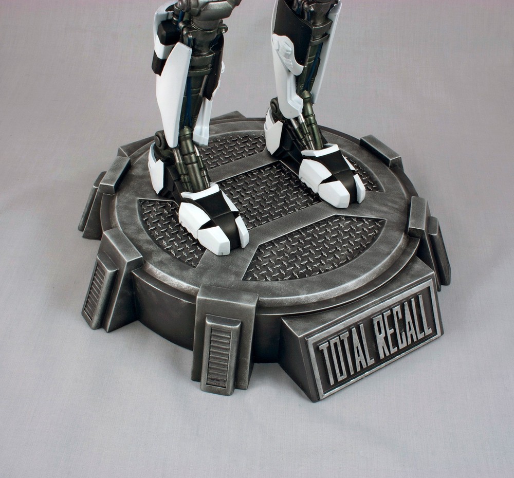 Total Recall Synth 1:4 Scale Statue – HCG Low Edition #8