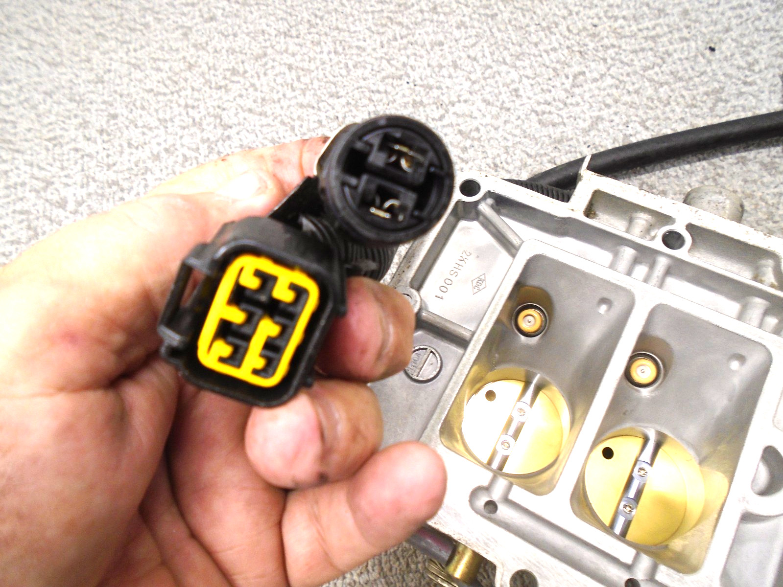 Yamaha OX66 2001-2005 150-250 Hp FUEL INJECTION NOZZLE ASSY 67H-13751-00-00