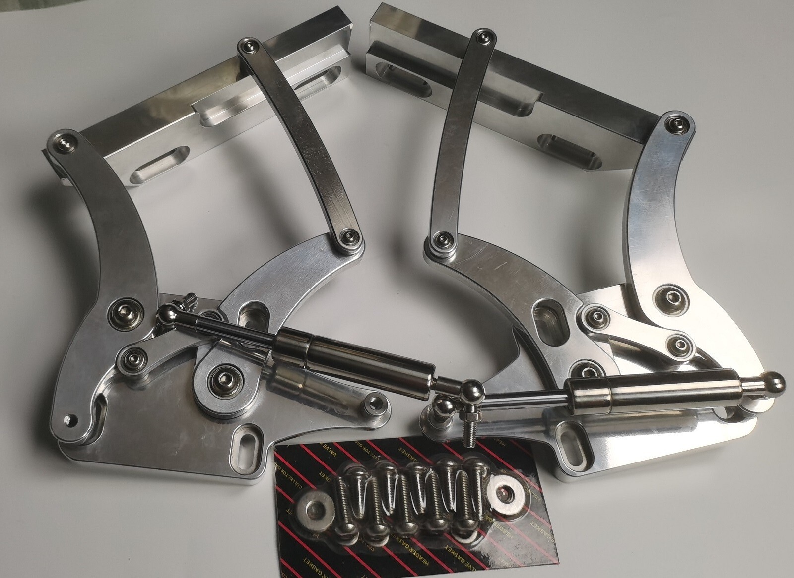 Billet Hood Hinge Kit Pair Left and Right Side For Ford Mustang 1967-1969 polish