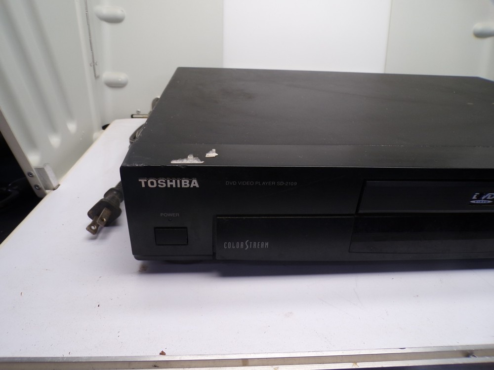 Toshiba SD-2109 DVD Player