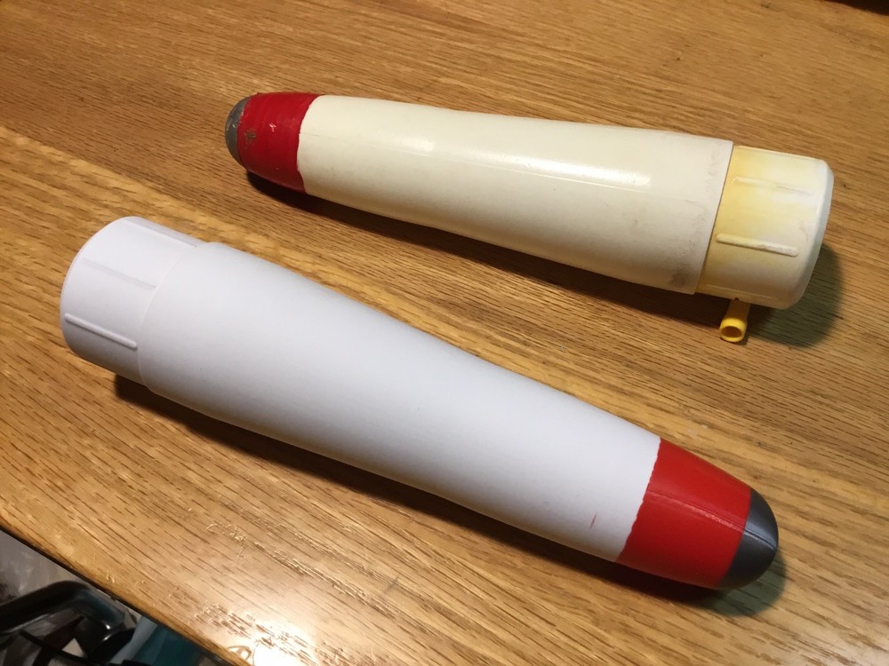 Estes Python #2129 Replacement Nose Cone And Center Plug Pre-painted