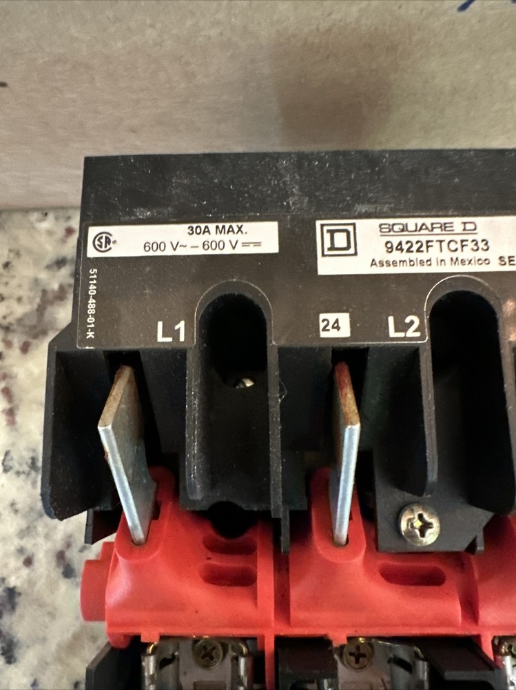 Square D 9422FTCF33 Disconnect Switch Series A 30A MAX 600V