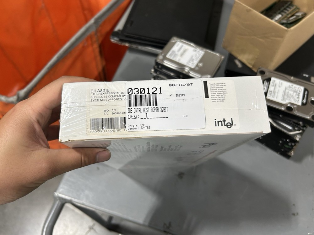 Vintage Intel EtherExpress32 Full Length EISA Ethernet Card - SEALED