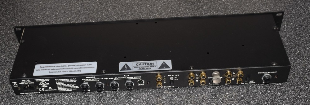 RANE MP 2S SINGLE SPACE RACK MOUNT MIXER MP2S