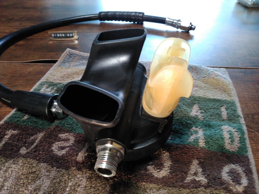 U.S. DIVERS Second-stage, Good working condition.