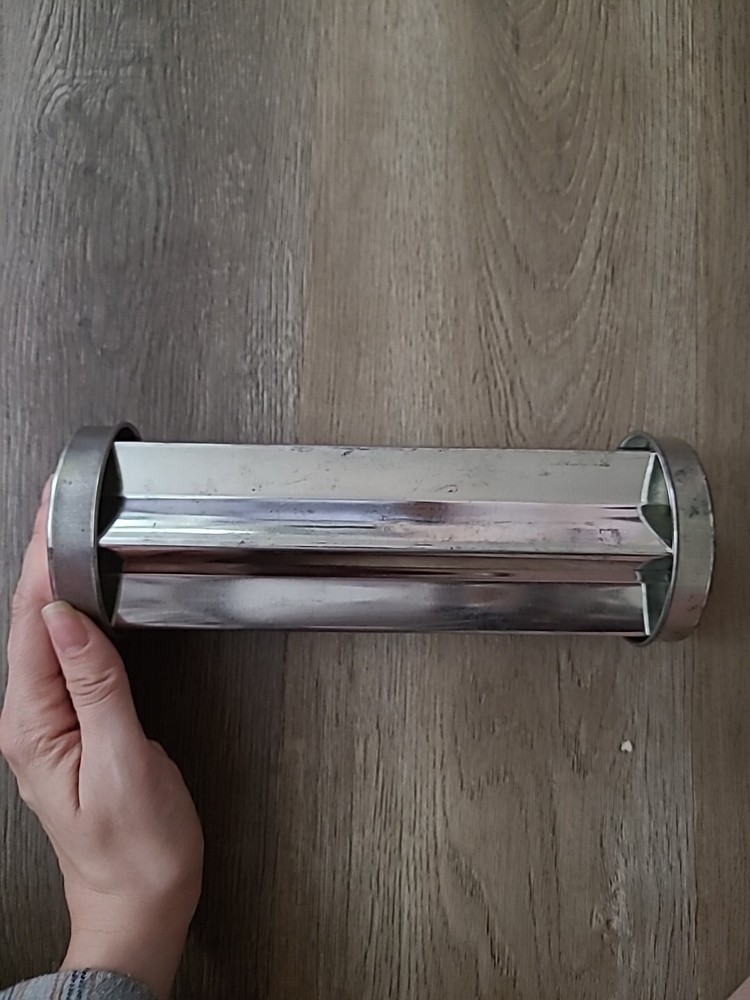 Pampered Chef Valtrompia Bread Baking Tube