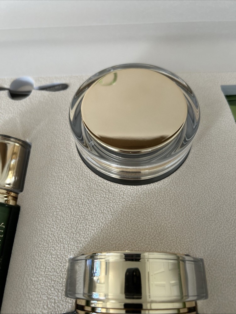 Paris NON~Surgical Solution New
