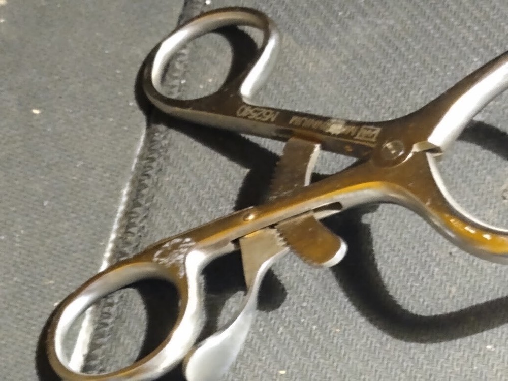 Millennium Weitlaner Beckman Retractor 8" Hinged Arms 3x4 Sharp Prongs