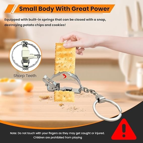 Mini Bear Trap Keychain | Fun Functional Keychian and Decorative Stainless