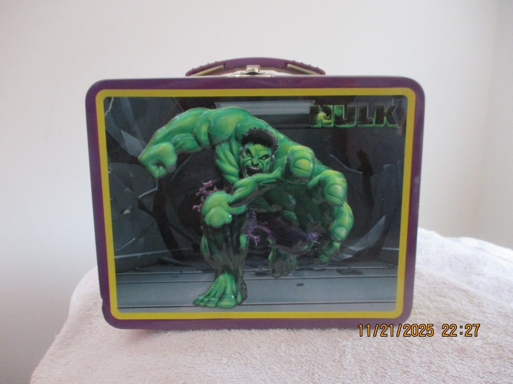 HULK TIN LUNCHBOX