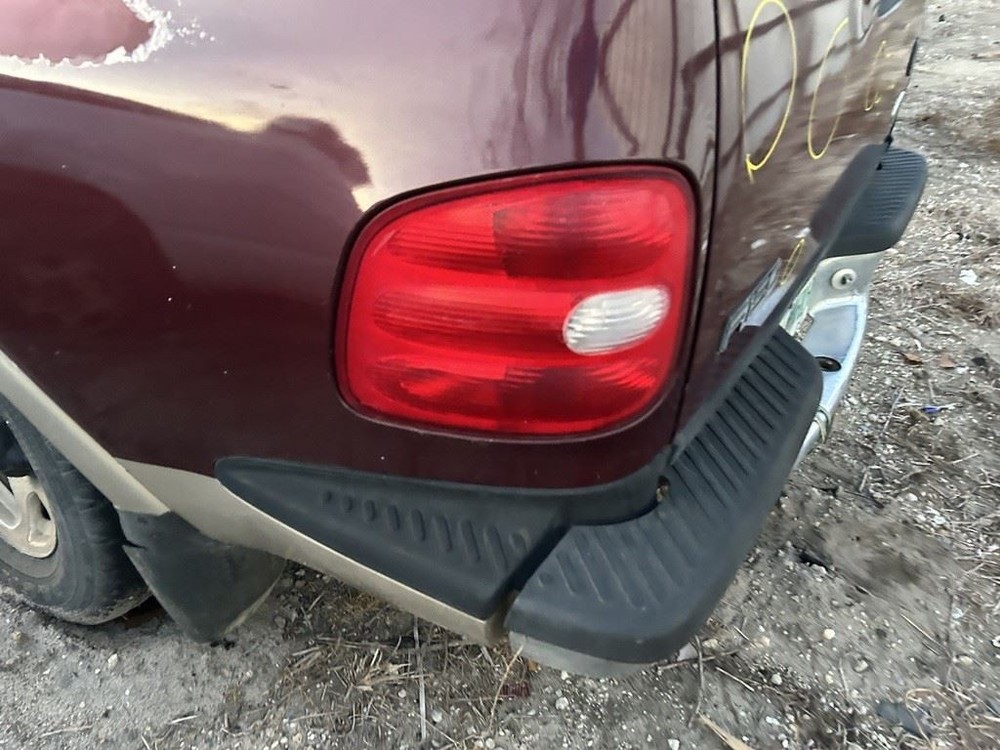 F150 1998 Keys/Latches/Locks 104759048