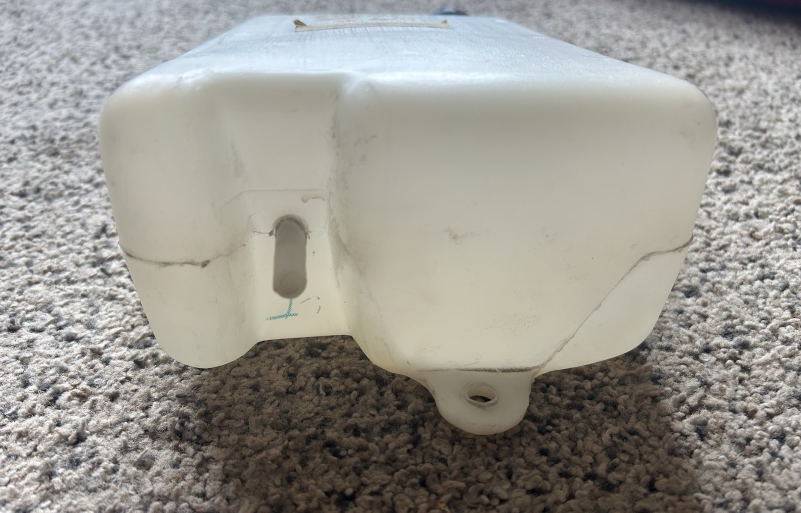 Ford F2HZ-17618-A F3HT-17610-AA Genuine OEM Windshield Washer Fluid Reservoir